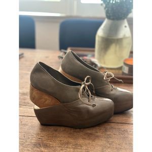 Rare & Unique All Saints Spitalfields Bura Graphite Gray Leather Wood Platform
